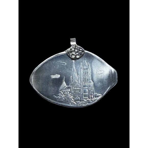 SOLD! Rolex Lausanne Spoon Pendant In Sterling Silver With Cathedral Engraving - Picture 3 of 12